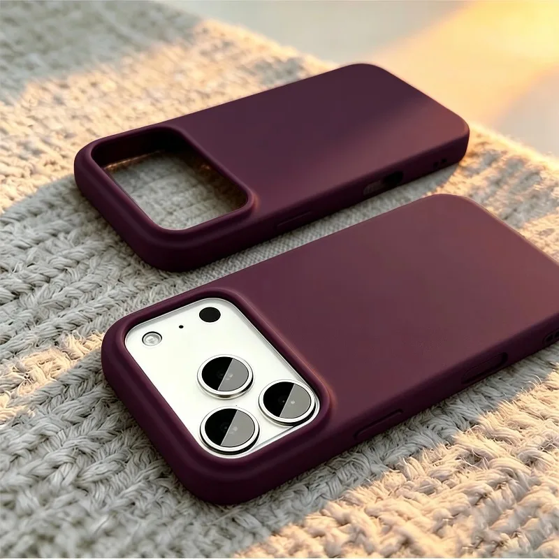 Роскошный чехол для iPhone 18  – обзор и цена Liquid Silicone Magnetic Phone Case
